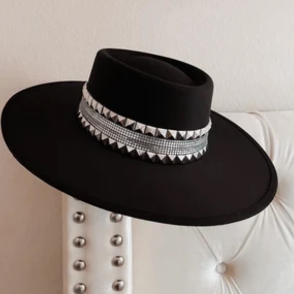 HatsnRoses Accessories - HatsnRoses boater suede “Alex” Hat